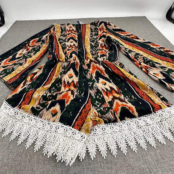 SHOP WTD Romper Crochet Detail Lightweight Medium Low V-Neck Wide Sleeves - Picture 11 of 12